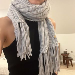 Woolrich Fringe Cable-Knit Scarf